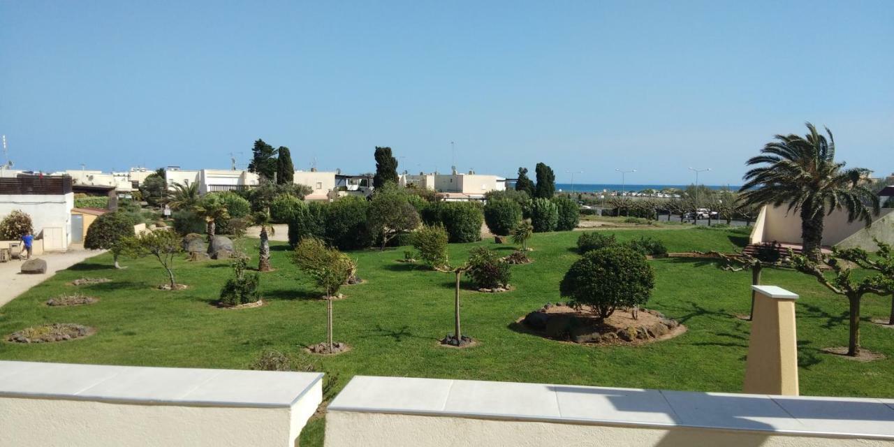 Zen Et Summer Zen Coursive Naturiste Agde Bagian luar foto